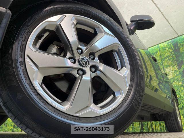 Toyota RAV4 2021-01 7562732-12