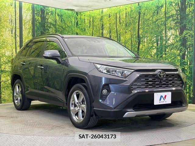 Toyota RAV4 2021-01 7562732-15