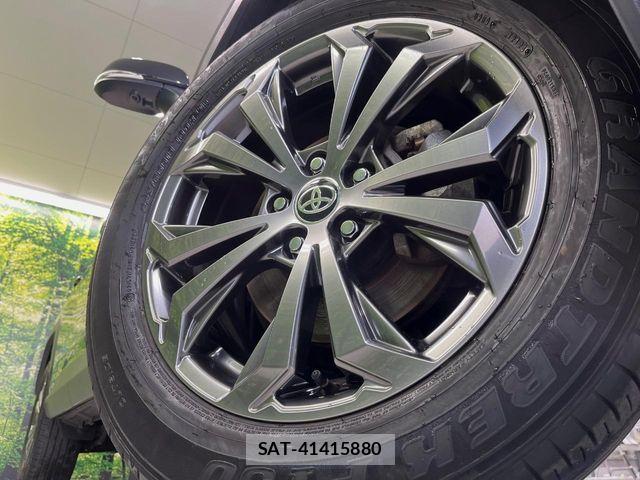 Toyota RAV4 2024-07 7562726-12