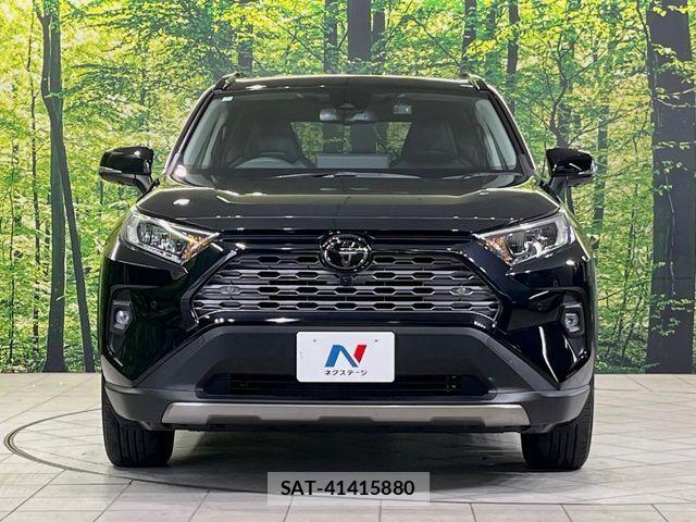 Toyota RAV4 2024-07 7562726-13