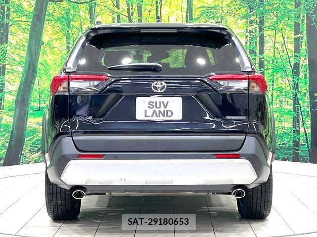 Toyota RAV4 2023-12 7562721-15