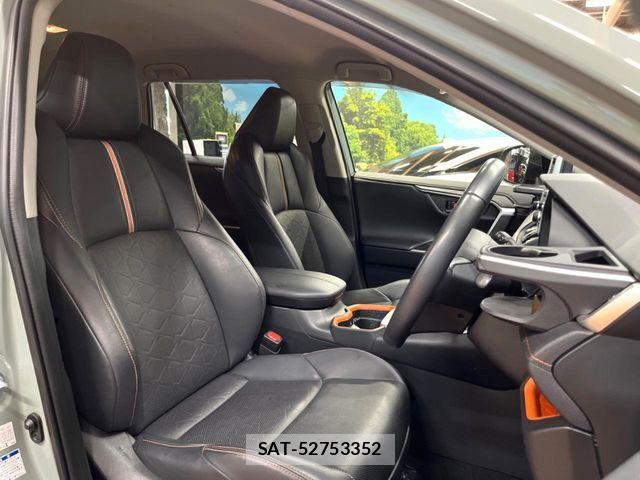 Toyota RAV4 2021-12 7562724-7