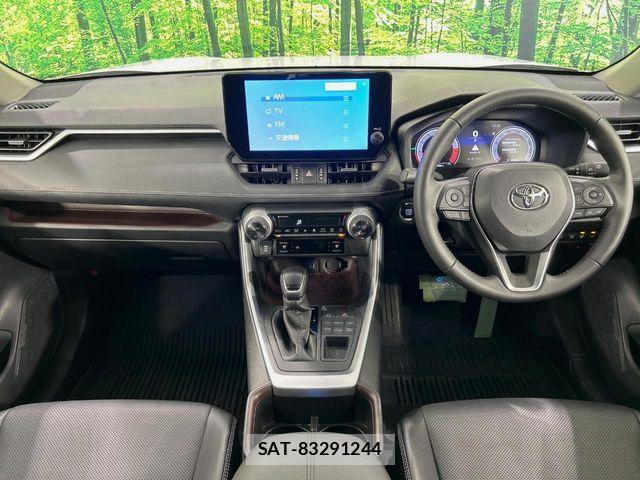 Toyota RAV4 2022-10 7619506-1