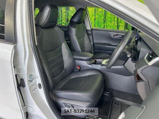 Toyota RAV4 2022-10 7619506-7