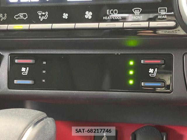 Toyota RAV4 2021-11 7619505-8