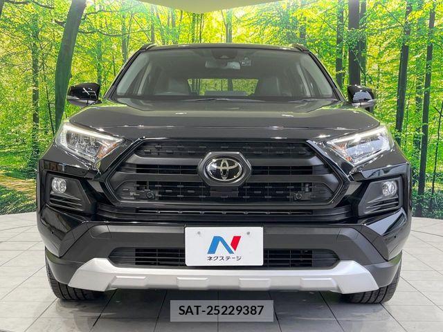 Toyota RAV4 2021-05 7619515-13