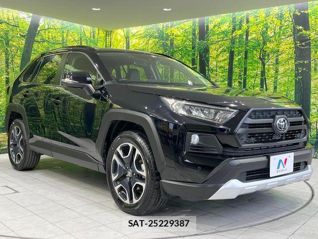 Toyota RAV4 2021-05 7619515-15