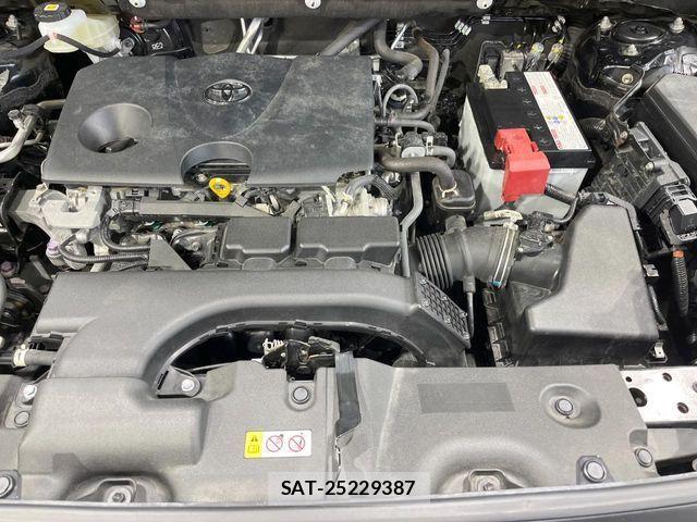 Toyota RAV4 2021-05 7619515-17