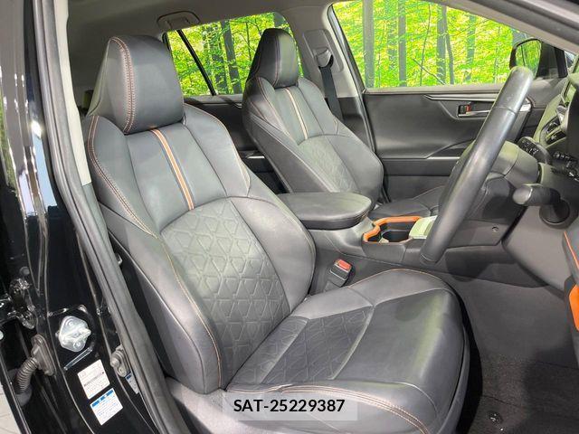 Toyota RAV4 2021-05 7619515-8