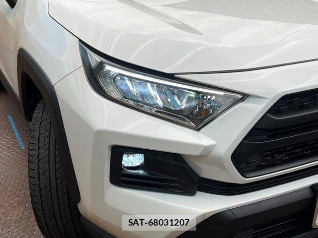 Toyota RAV4 2023-06 7619491-11