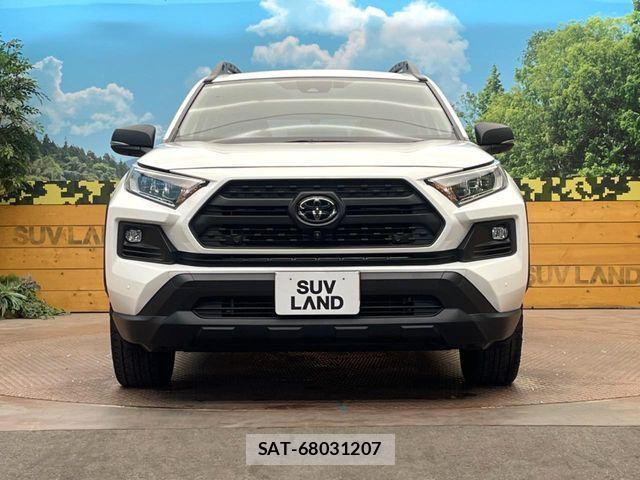 Toyota RAV4 2023-06 7619491-13