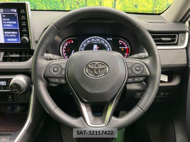Toyota RAV4 2022-02 7619498-10