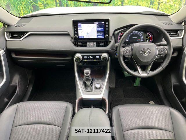 Toyota RAV4 2022-02 7619498-1