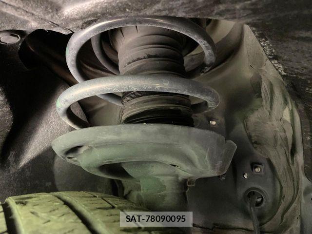 Toyota RAV4 2021-07 7619514-19