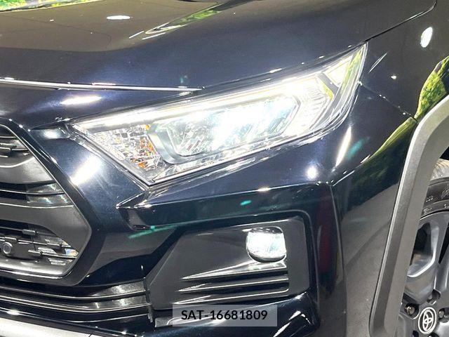 Toyota RAV4 2023-07 7619503-12