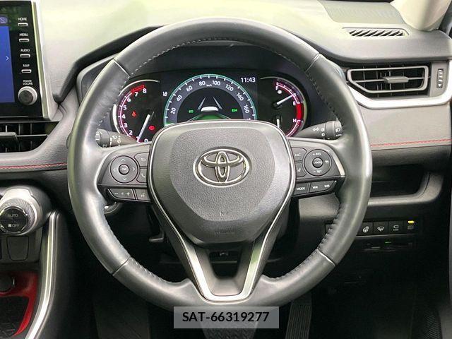Toyota RAV4 2022-07 7619504-10