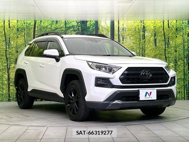Toyota RAV4 2022-07 7619504-15