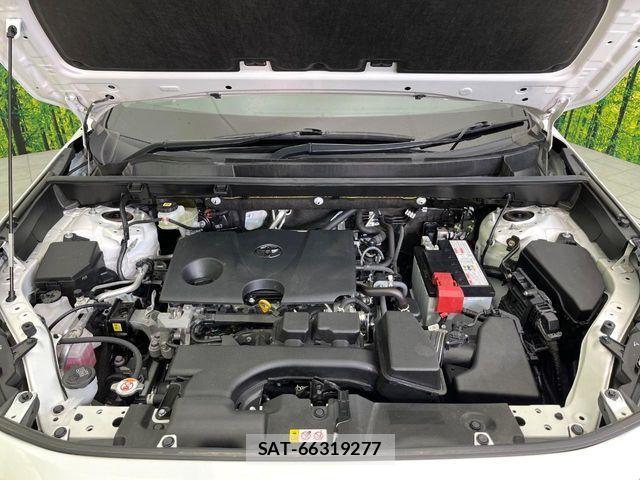 Toyota RAV4 2022-07 7619504-17
