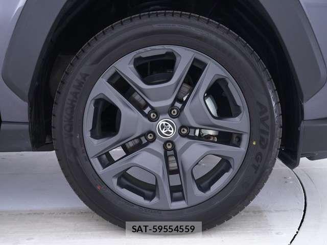 Toyota RAV4 2025-10 7619490-17