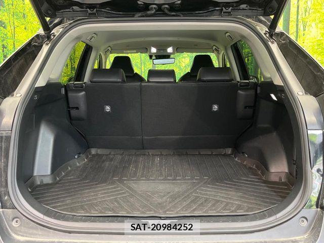 Toyota RAV4 2023-09 7619497-9