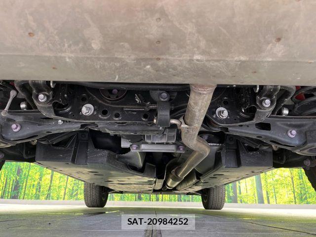 Toyota RAV4 2023-09 7619497-18