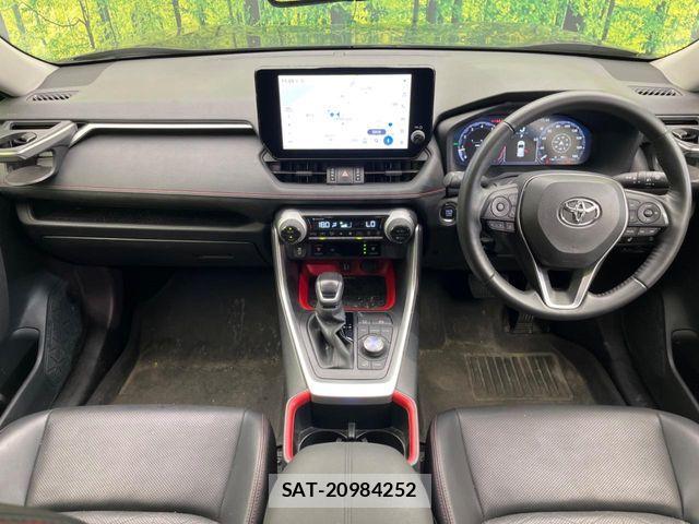 Toyota RAV4 2023-09 7619497-1