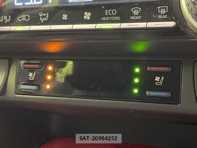 Toyota RAV4 2023-09 7619497-5