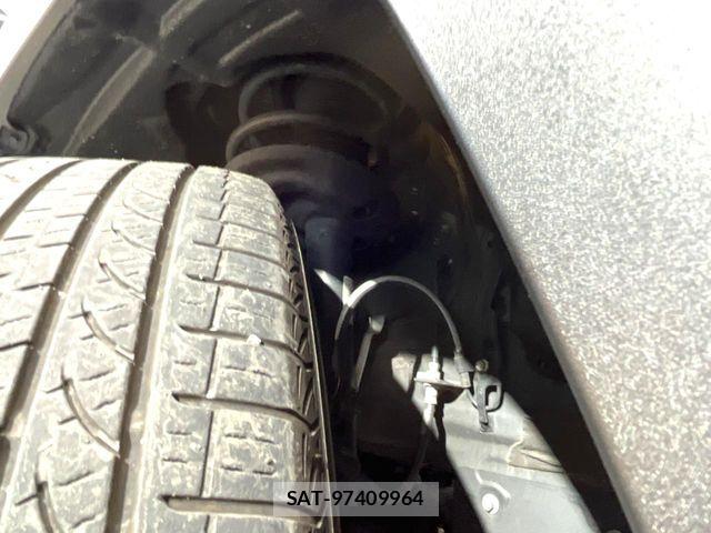 Toyota RAV4 2023-11 7619500-19