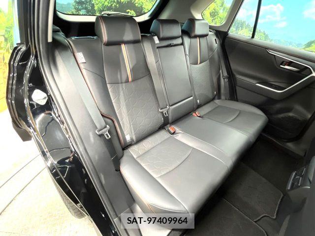 Toyota RAV4 2023-11 7619500-8