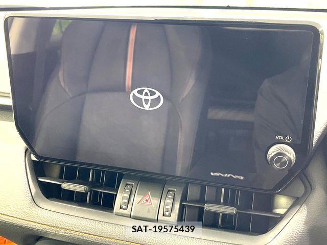 Toyota RAV4 2022-12 7619502-2
