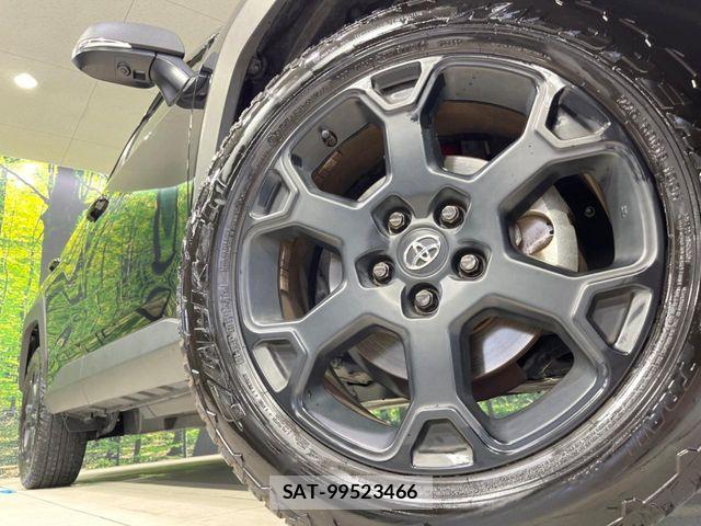 Toyota RAV4 2023-03 7619499-12