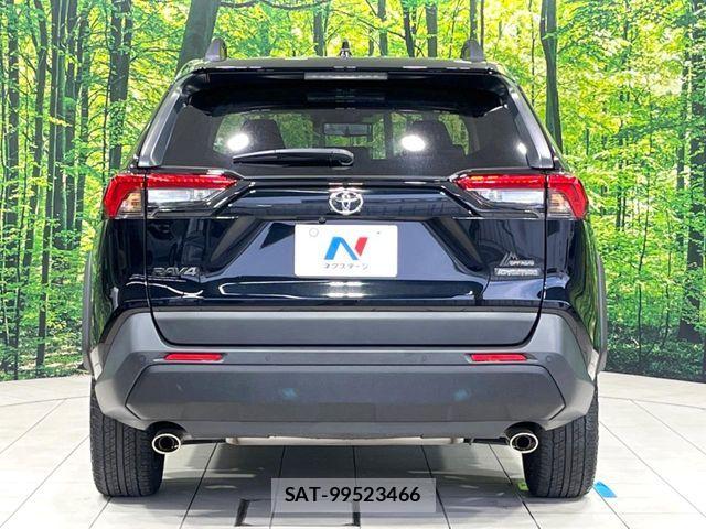 Toyota RAV4 2023-03 7619499-14