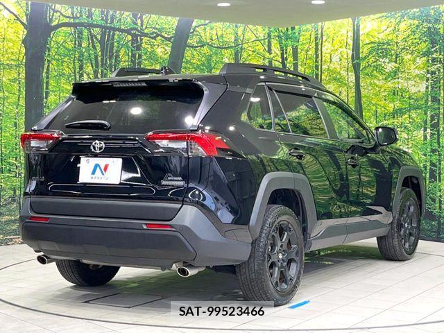 Toyota RAV4 2023-03 7619499-16