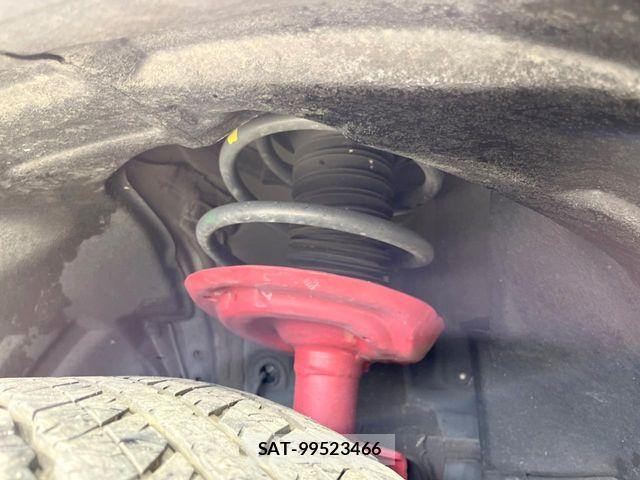 Toyota RAV4 2023-03 7619499-19