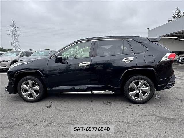 Toyota RAV4 2020-12 7619496-10