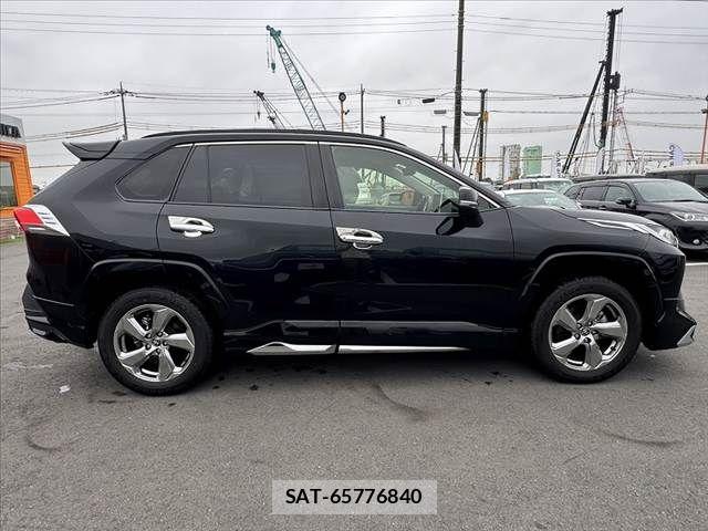 Toyota RAV4 2020-12 7619496-11