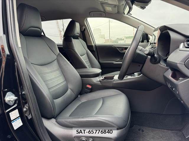 Toyota RAV4 2020-12 7619496-15