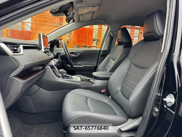 Toyota RAV4 2020-12 7619496-16