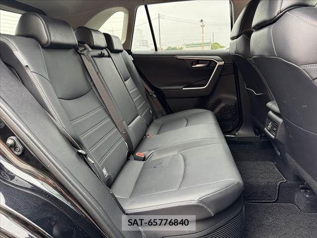 Toyota RAV4 2020-12 7619496-19