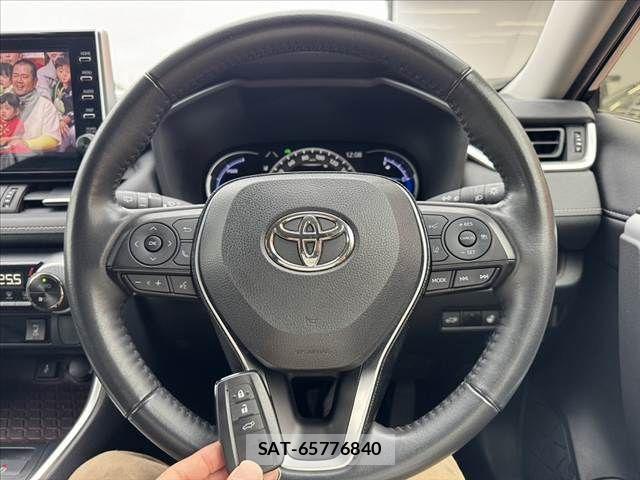 Toyota RAV4 2020-12 7619496-6