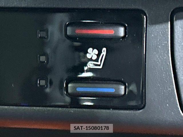 Toyota RAV4 2025-10 7619487-6