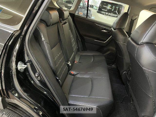 Toyota RAV4 2021-01 7619512-9