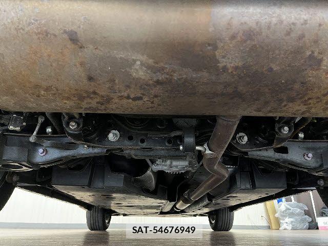 Toyota RAV4 2021-01 7619512-23