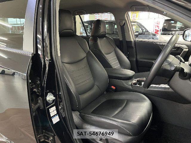 Toyota RAV4 2021-01 7619512-3
