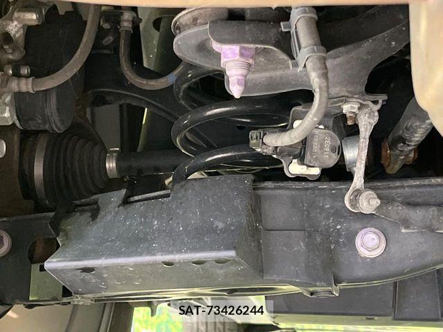 Toyota RAV4 2022-06 7619508-19