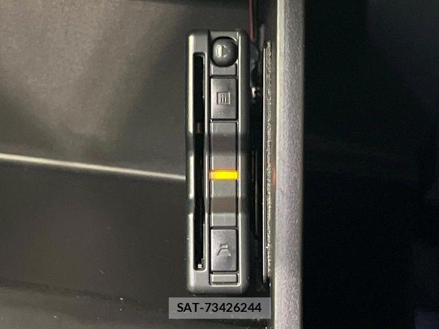 Toyota RAV4 2022-06 7619508-6