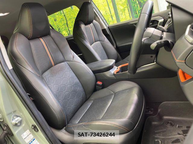 Toyota RAV4 2022-06 7619508-7