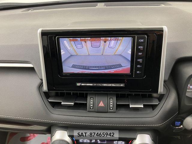 Toyota RAV4 2019-05 7619517-23