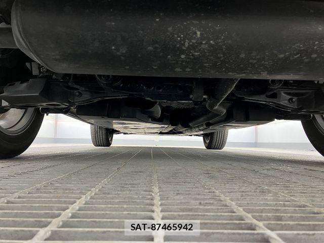 Toyota RAV4 2019-05 7619517-6