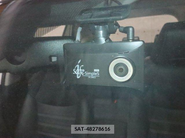 Toyota RAV4 2021-01 7619507-18